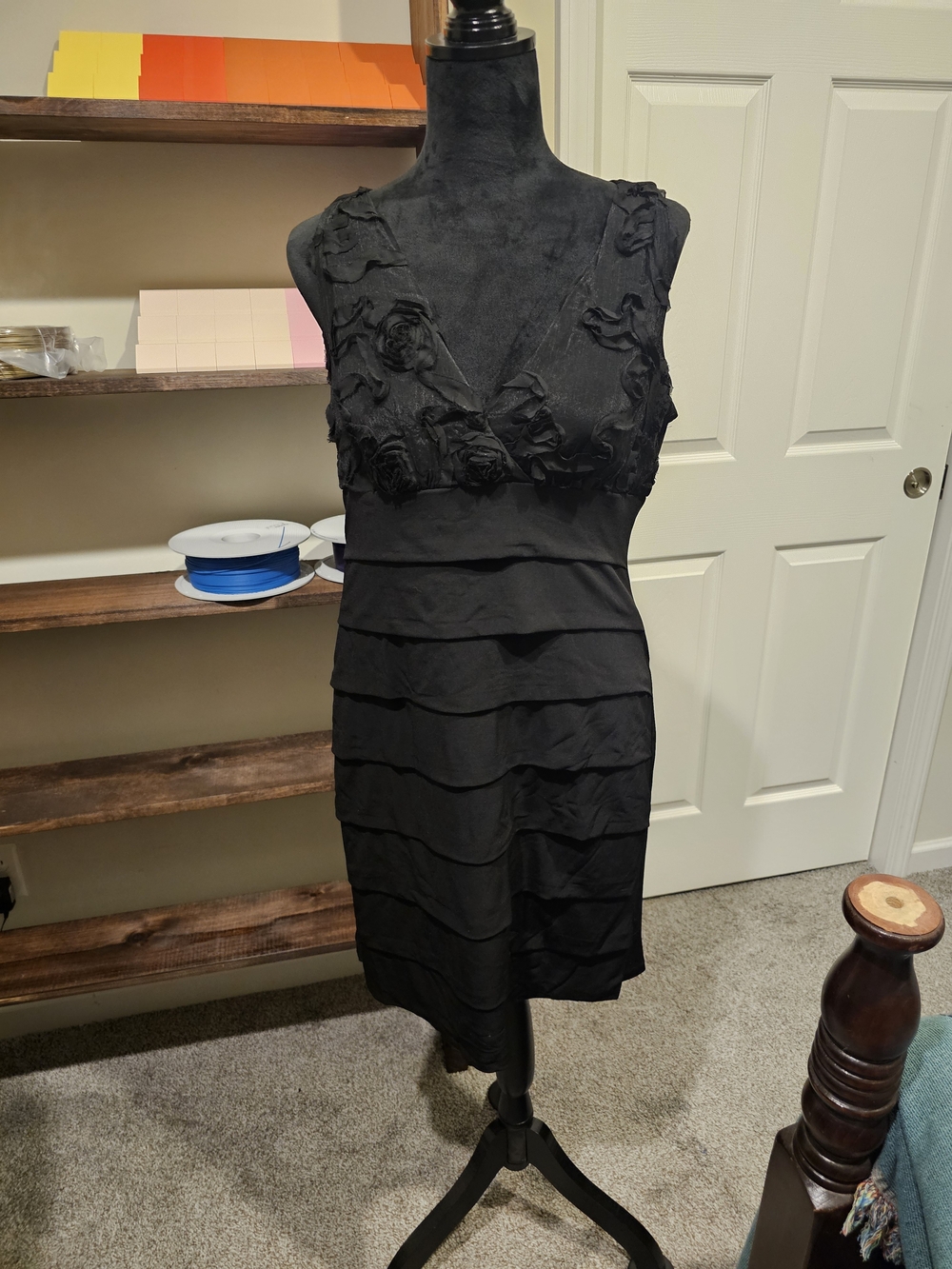 Black Sleeveless V-Neck Tiered Cocktail Dress